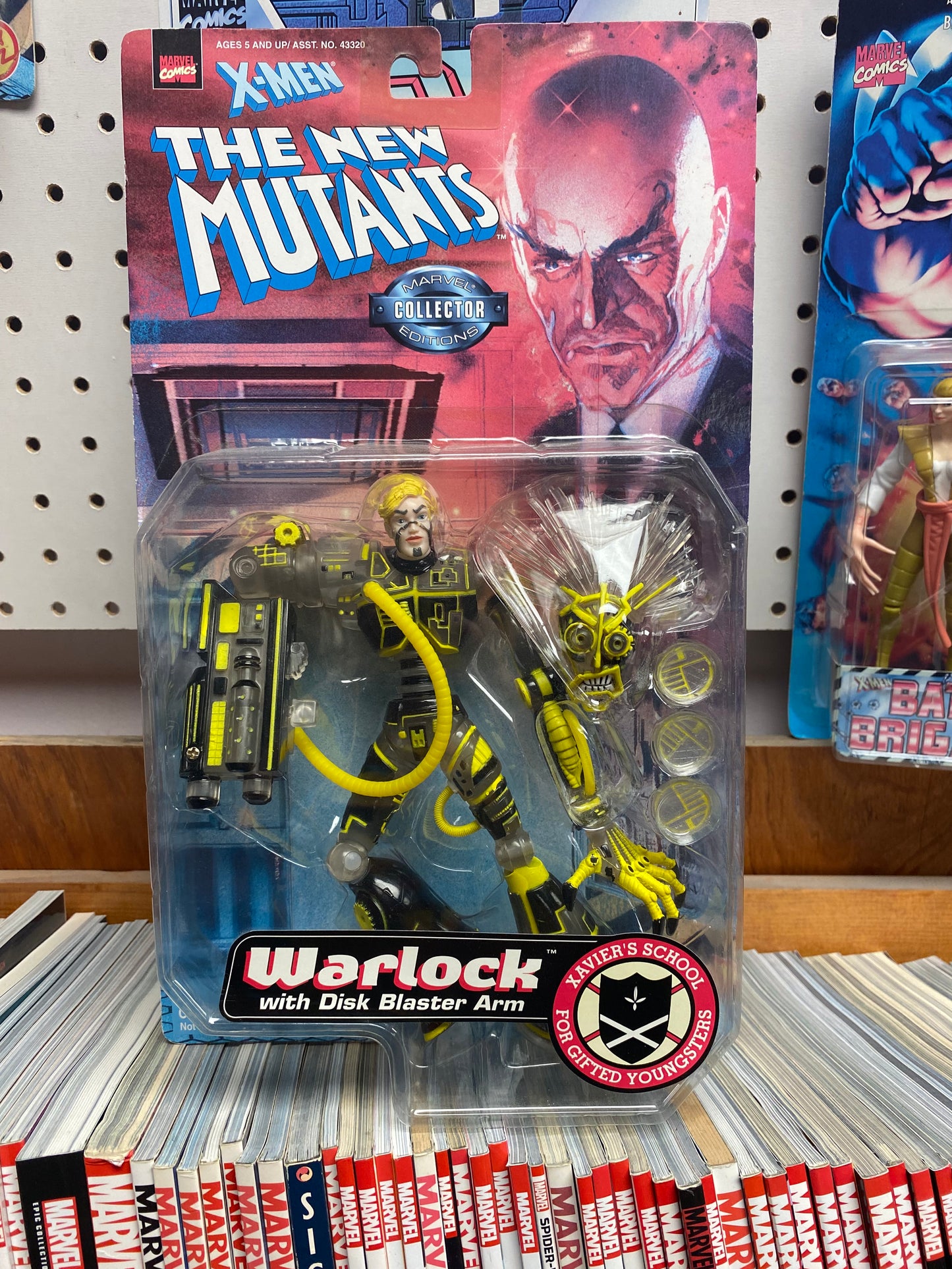Toy Biz: X-Men The New Mutants: Warlock (with Disk Blaster Arm)