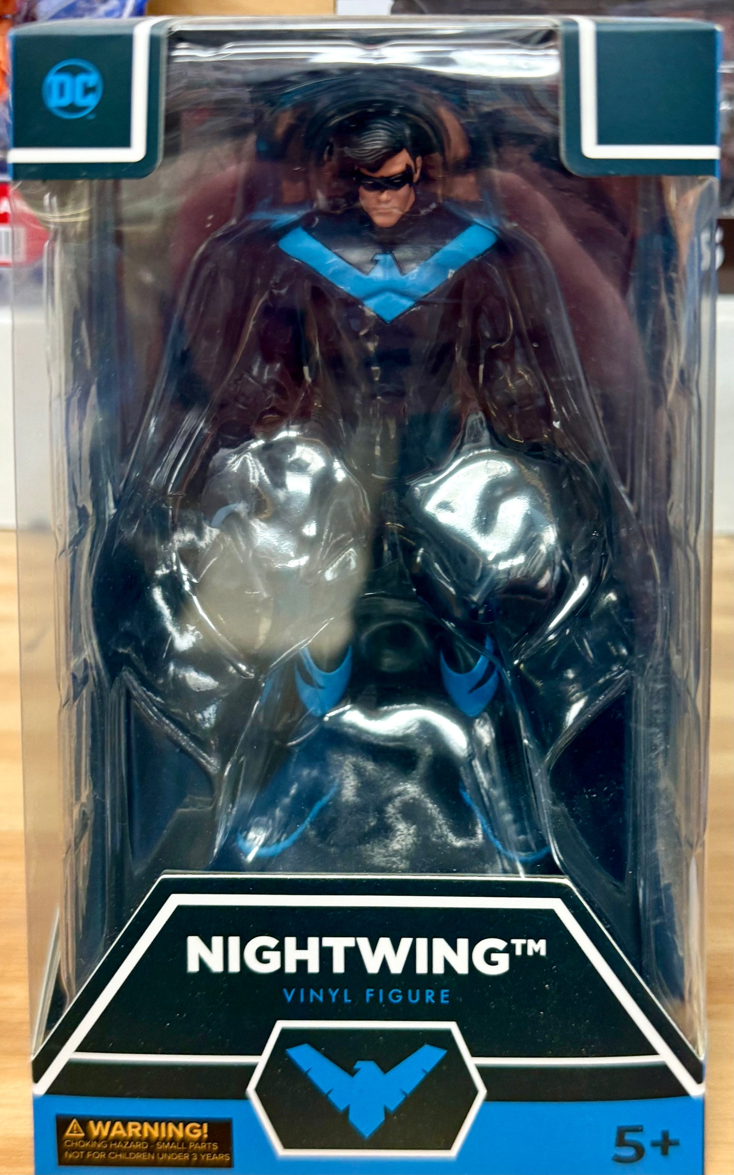 Culturefly: World’s Finest Vinyl: DC Comics: Nightwing Vinyl Figure
