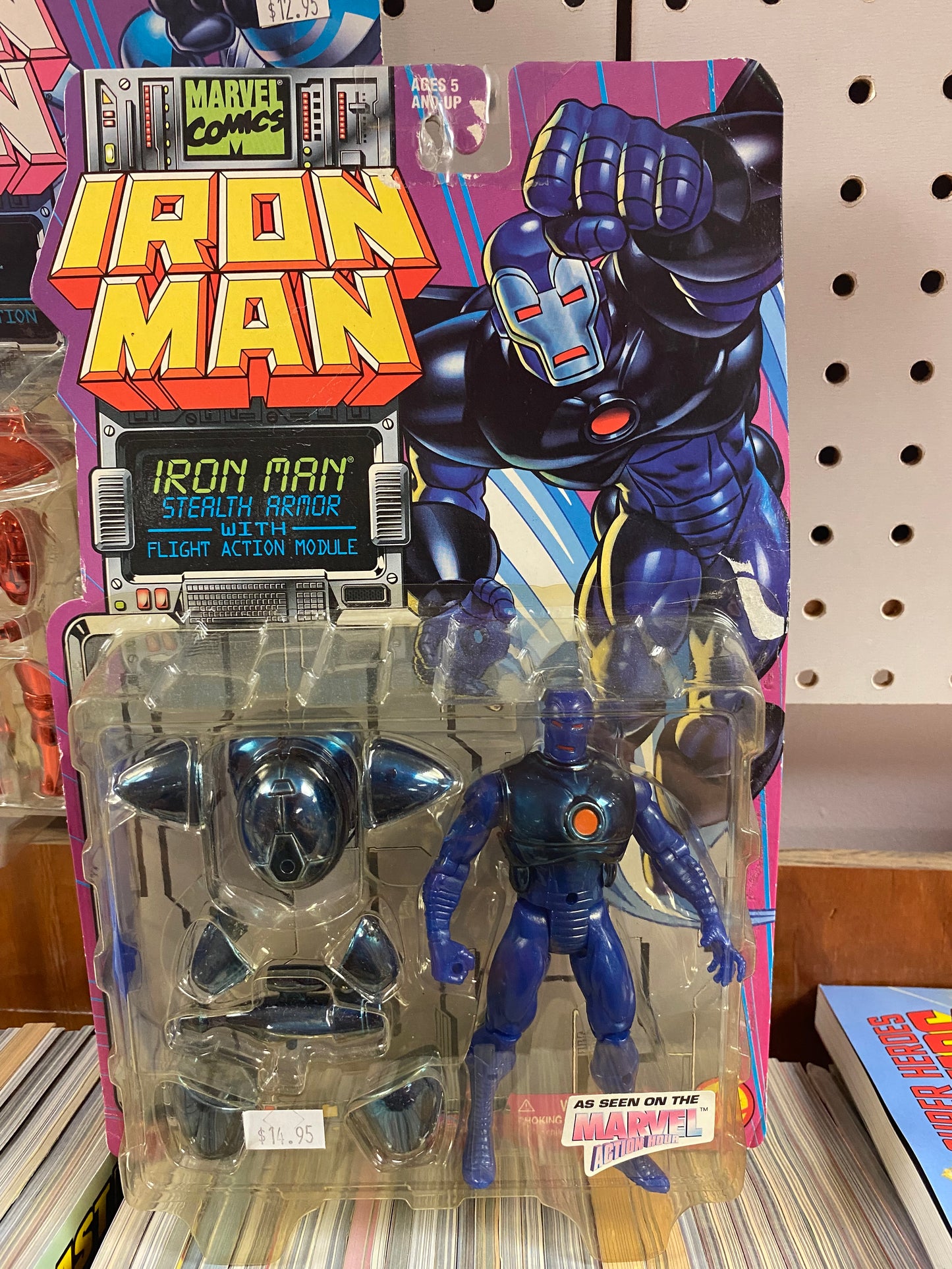 Toy Biz: Iron Man: Iron Man Stealth Armor (with Flight Action Module)