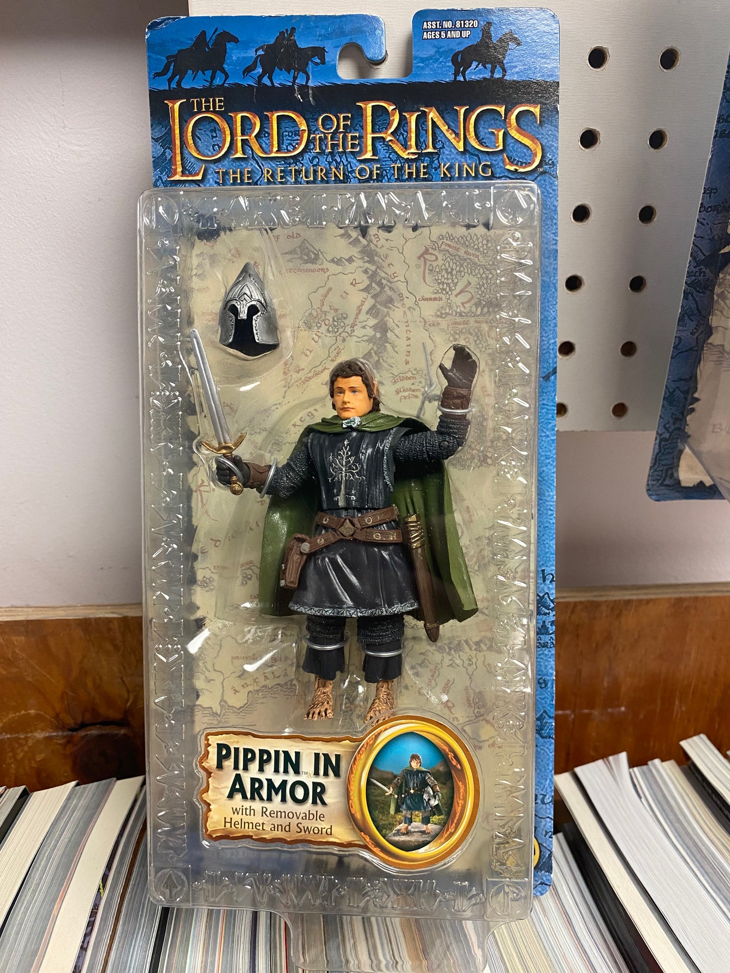 Toy Biz: The Lord of the Rings: The Return of the King: Pippin In Armor